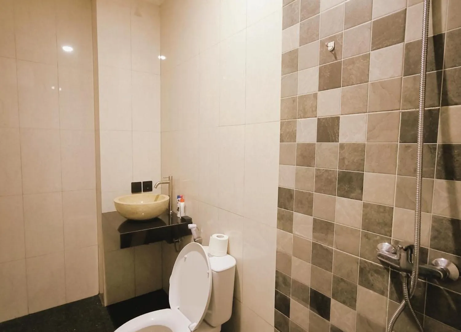 2 Bedroom River Apartment Private Ubud