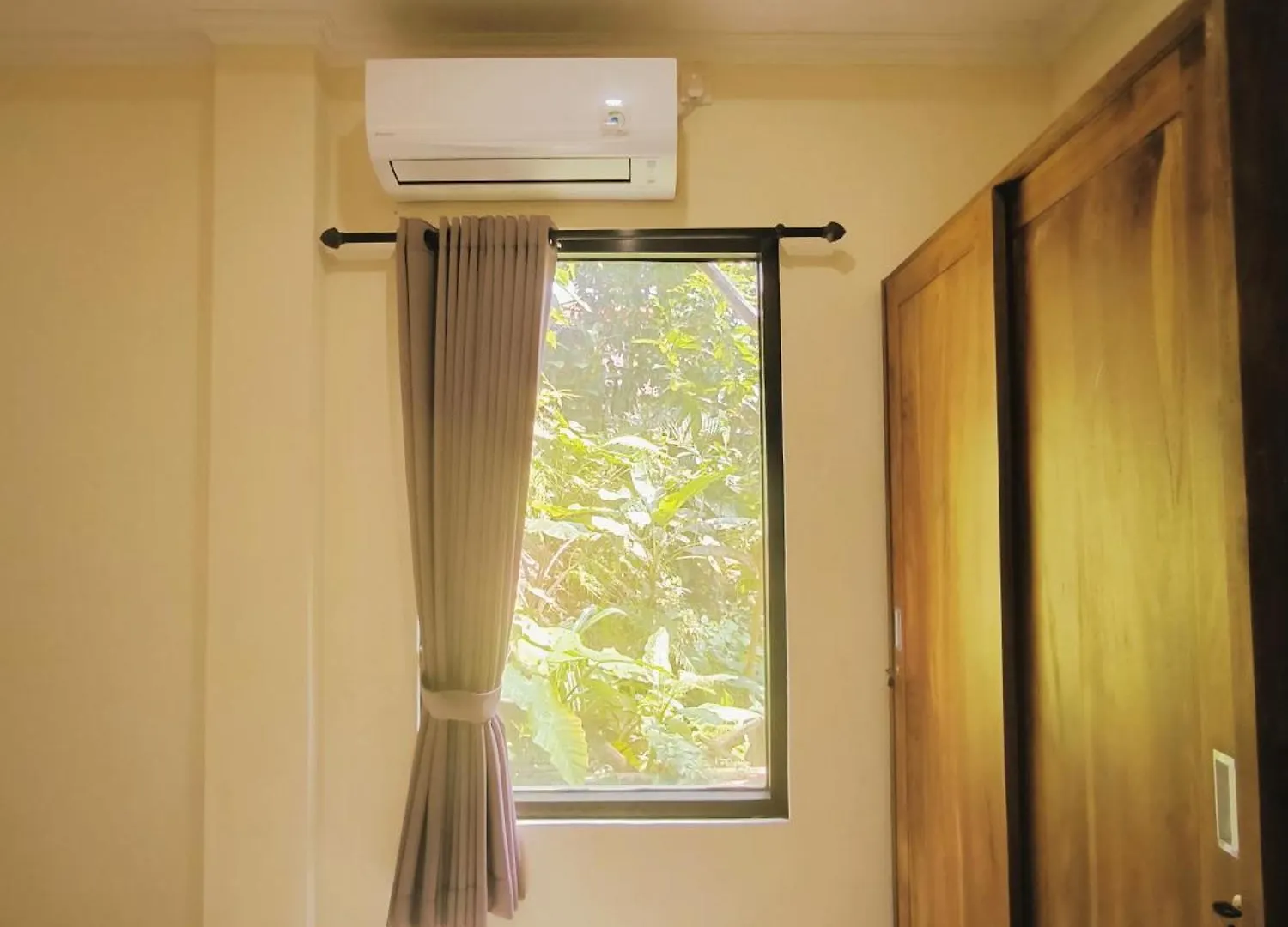 2 Bedroom River Apartment Private Ubud